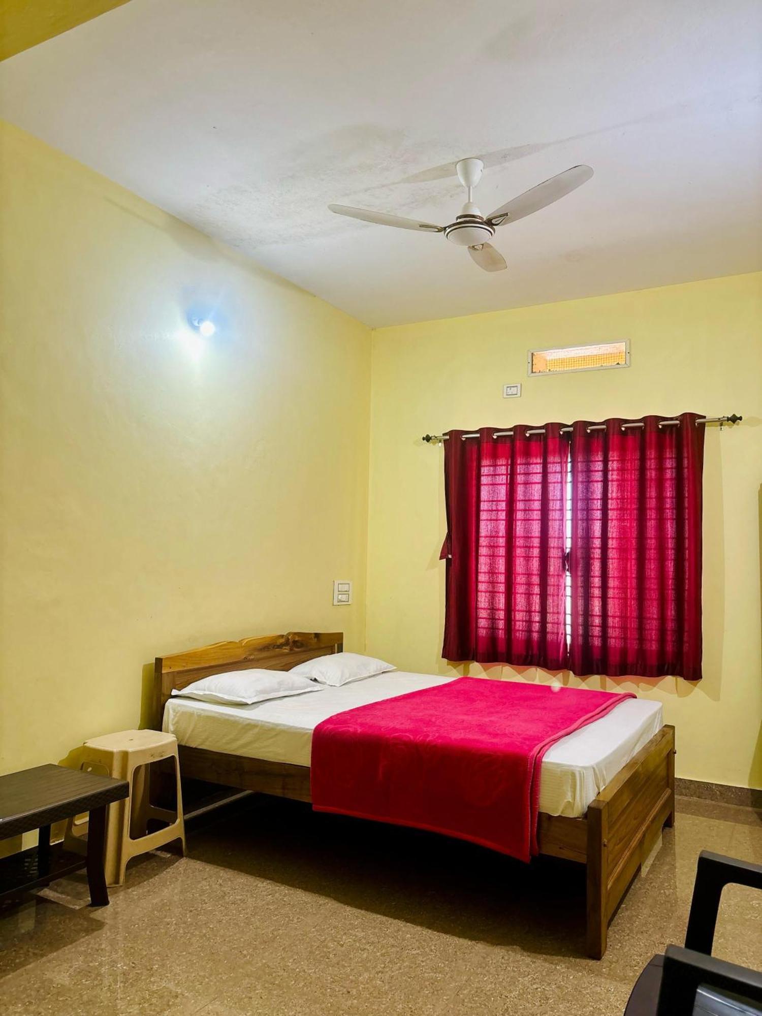 Mungaru Homestay, Talaguppa Сагар Екстериор снимка